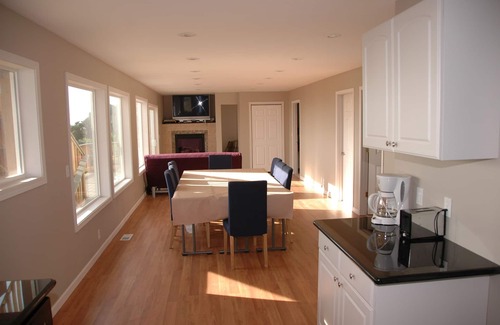 Moclips House | Oceanfront Retreats and Reunions, panoramic view! up to 24 People! New elevator!