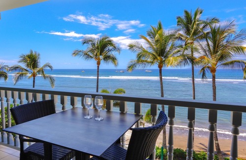 Historic Lahaina Front Street Condo | Oceanfront Studio at Lahaina Shores 417 – Pool, Spa & Stunning Sunset Views