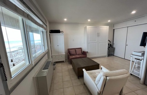 St. Leonard's Tract Condo | Oceanfront Studio steps away from Ventnor City Beach