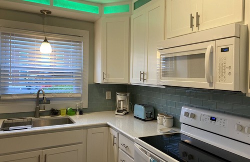 Pine Knoll Shores House | Oceanfront Townhome on semi private residential beach!