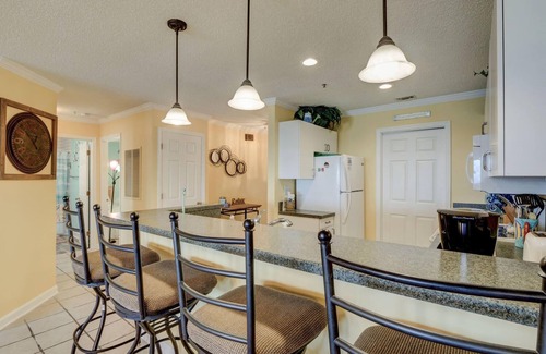 North Topsail Beach Condo | OCEANFRONT 2 BEDROOM CONDO, AMAZING VIEWS