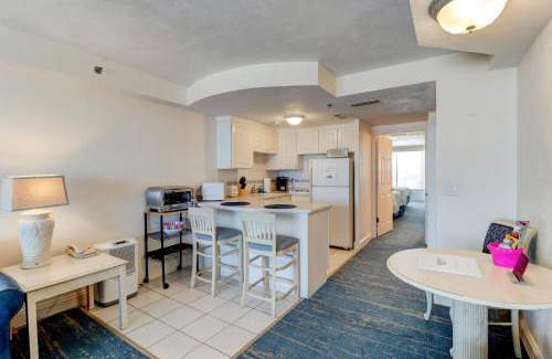Ortona Park House | Oceanfront with Kitchen and Wifi Sleeps 6