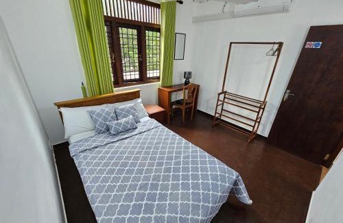 Rathmalana Apartment | Oceanic Shades - Mount Lavinia
