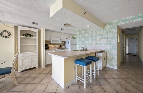 Cherry Grove Beach Condo | Oceans 814 - Ocean Front 1 Bedroom Condo in Cherry Grove
