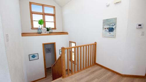 Ocean Hill House | Oceanside, 5 BRs, Community Amenities, Keyless Entry, VOH2, Corolla Del Mar