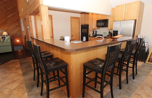 Tuckahoe House | Oceanside, 5 BRs, Pool, Hot Tub, Close to Beach Access, T10, Surf N Duck