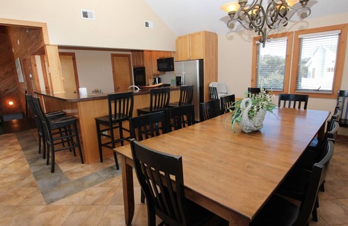 Tuckahoe House | Oceanside, 5 BRs, Pool, Hot Tub, Close to Beach Access, T10, Surf N Duck