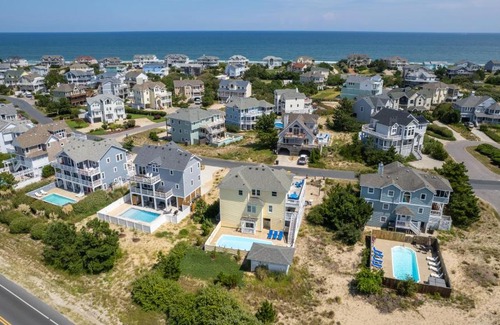 Ocean Hill House | Oceanside, 7 BRs, Priv Pool, H Tub, Community Amenities, VOH3, Safe Harbor