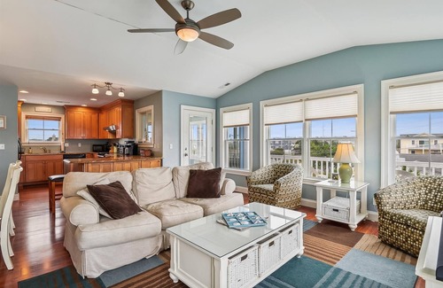 South Bethany Harbor House | Oceanside Bethany Beach Home:Short Walk to the Beach and 4 Expansive Decks!