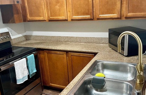 Loma Alta Condo | Oceanside Cozy B - Chic 1-bedroom condo w/WiFi, by beach in fabulous Oceanside