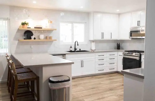 Guajome House | Oceanside Heated Pool Ranch Retreat Fun Gathering