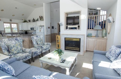Buck Island House | Oceanside, Hot Tub, Close to Beach, Community Pool, BU41, Galileo Point