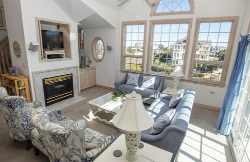 Buck Island House | Oceanside, Hot Tub, Close to Beach, Community Pool, BU41, Galileo Point
