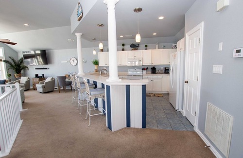 Buck Island House | Oceanside, Hot Tub, Dogs Welcome, Community Pool, BU13B, Tropical Dreams B