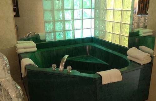 Marmora Hotel | Oceanside Lodge