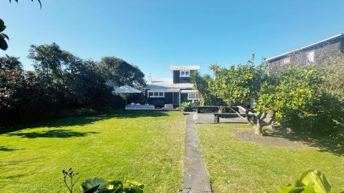 Haumoana House | Oceanside oasis