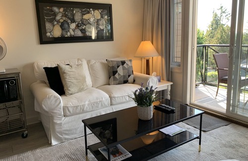 Sidney Condo | Oceanside Penthouse Studio in Sidney BC