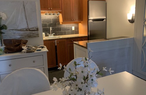 Sidney Condo | Oceanside Penthouse Studio in Sidney BC