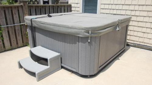 Corolla Light House | Oceanside, Private Pool, Hot Tub, Close to the Beach Access, 225, Glory Be