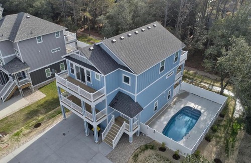 Corolla House | Oceanside, Private Pool, Hot Tub, Close to Lighthouse, Community Amenities, VOH23, The Strandhaus