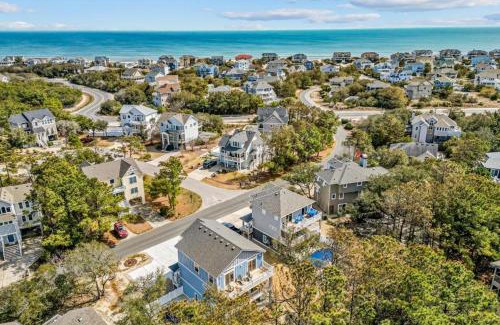 Corolla House | Oceanside, Private Pool, Hot Tub, Close to Lighthouse, Community Amenities, VOH23, The Strandhaus