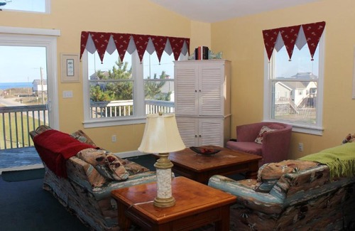 Kitty Hawk House | Oceanside, Private Pool, Close to Beach Access and Shopping! KH1, Marabel-by-the-Sea