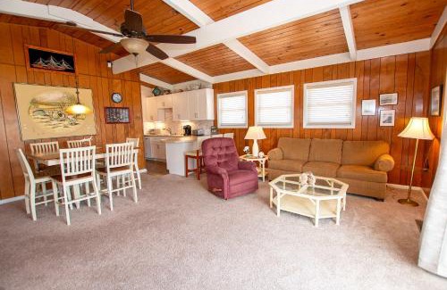 Kitty Hawk House | Oceanside, Sun Deck, Close to beach! KH106, Annie Oakley