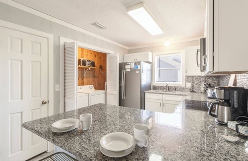 Ocean Sands Condo | Oceanside Top Level Condo w/Pool Views in Corolla