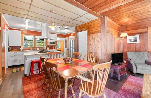 Oceanside House | Oceanside w/Views, Dog-Friendly, Gas Stove