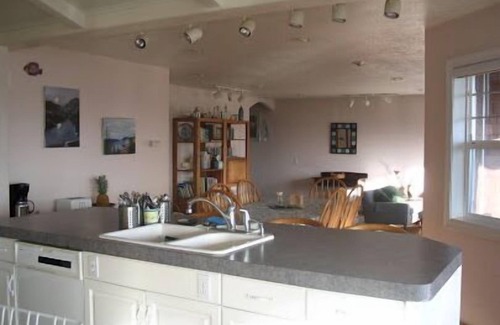 Oceanside House | Oceansidespot: Open-Floor Plan Home With Hot Tub In Quiet Oceanside, Oregon