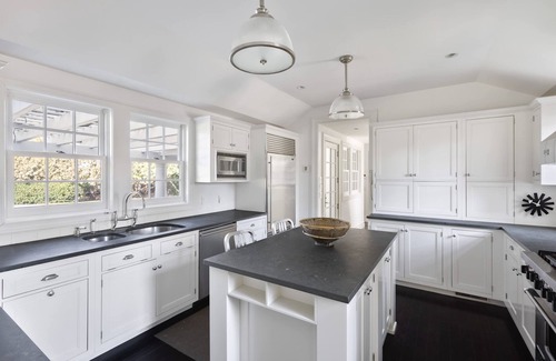 Village of Southampton House | Oceanstone by Rove Estate w Pool Beach Access
