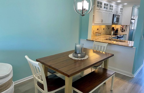 Crescent Beach Condo | Oceanview 2 Bedroom Town House