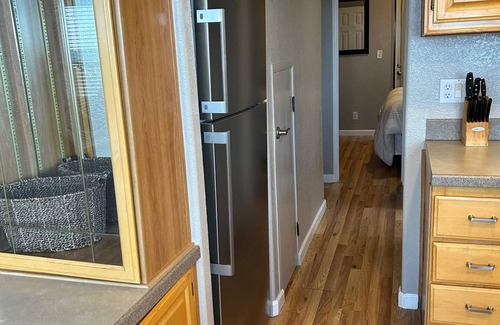Smith River Apartment | Oceanview Cabin 21 Jacuzzi Large Deck w View