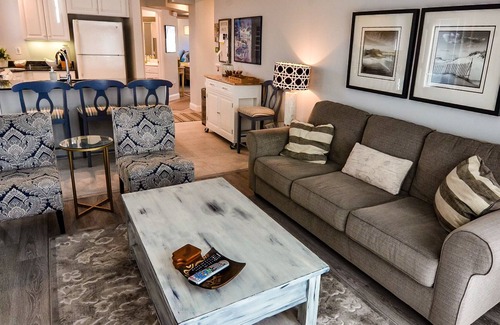 Cayucos Condo | Oceanview condo in the heart of historic downtown Cayucos