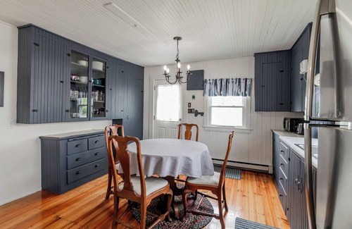 Ocean Park Cottage | Oceanview from your front steps, by Ocean Park, a block from the beach and downtown OOB