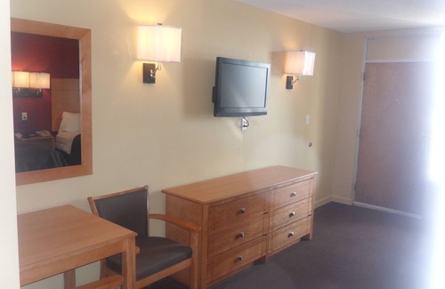 Emerald Isle Hotel | Oceanview Inn