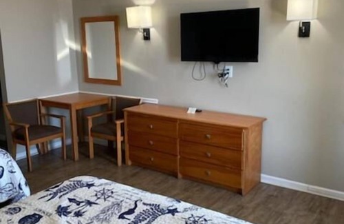 Emerald Isle Hotel | Oceanview Inn