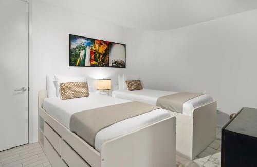 City Center Apartment | Oceanview Private Home at South Beach-814