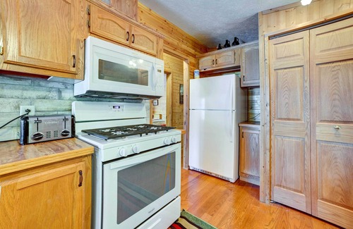 Millersburg Cabin | Ocqueoc Family Cabin w/ Sauna on Lake Huron!
