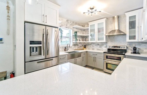 Coral Way Villa | Oct discount! Chic Villa near Brickell,heated pool