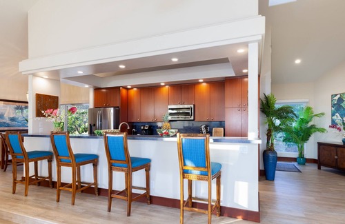 Kamuela House | OCTOBER 40% SPECIAL! - Awesome OCEAN Views, Private, Pool & Spa