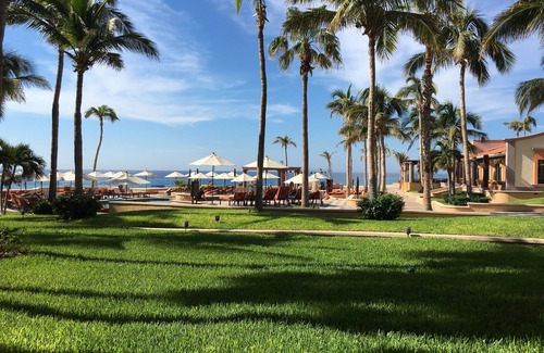 Marina Resort | October thru November 12, 2025. 1 BR Master Suite Paradise! Price reduced!