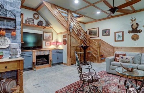 Blairsville House | Odell's Place