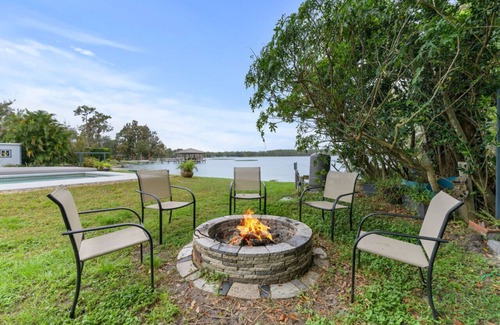 Odessa House | Odessa Lakeside: 3BR Pool & Hot Tub