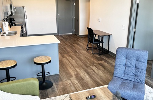 Des Moines Apartment | ✧Odyssey at Keystone | Incredible 1BD Apartment✧