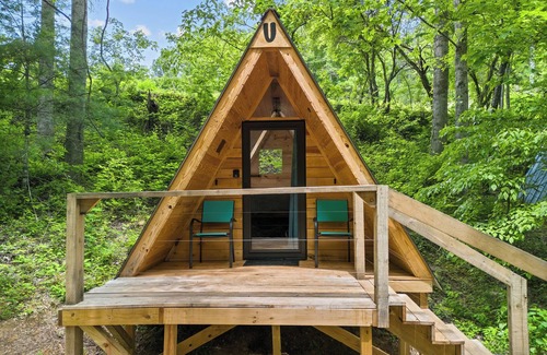 Hartford Cabin | Off-Grid Mini A-Frame in Hartford, TN- Cabin U