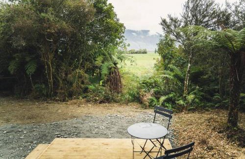 Inchbonnie House | Off-grid Wilderness Cabin