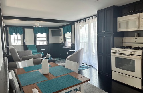 Camp Ellis House | Off season rate and 10 nights for the price of 7! September 2-12