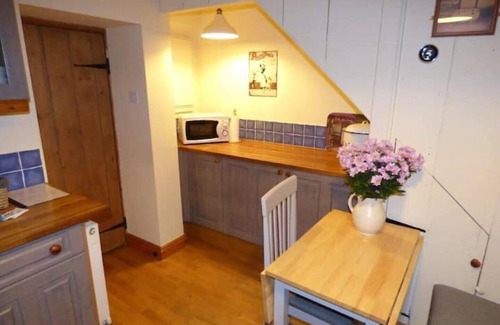 Pickering Cottage | ❤Off Street Parking|Garden|Smart TV|Self Check-In❤