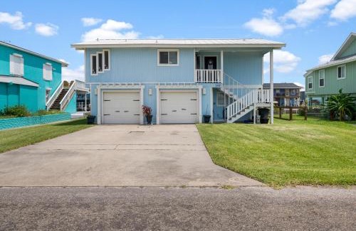 City-by-the Sea House | Off the Charts